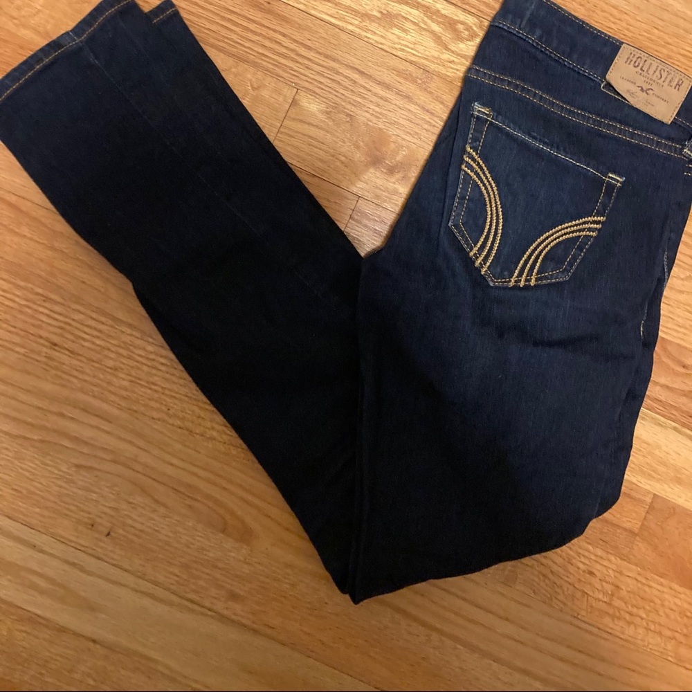 Hollister dark wash skinny jeans - Picture 1 of 5